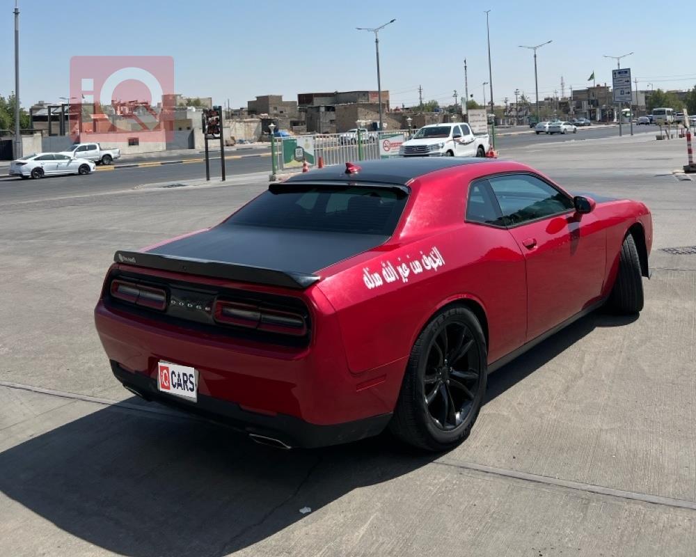 Dodge Challenger